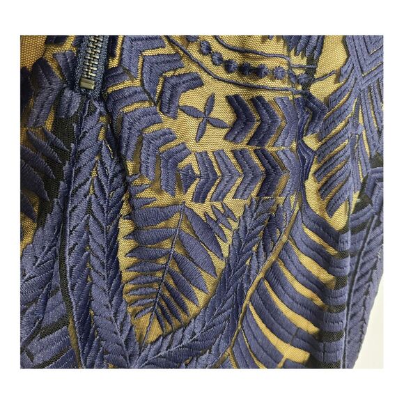 Bardot Navy Blue Embroidered Sheath Cocktail Dress Women’s Size 6 US - Picture 8 of 10